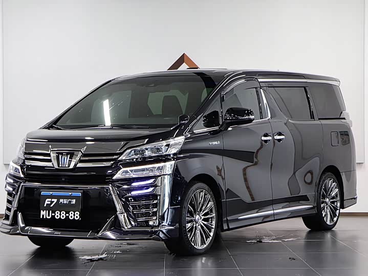 Toyota Vellfire, 2021 — купить в Ульяновске под ключ