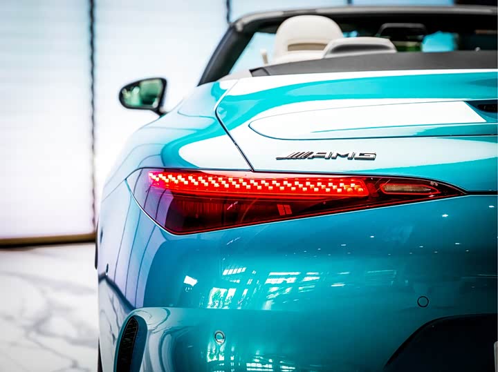 Mercedes-Benz SL-Class AMG, 2025 — фото 7 из 9