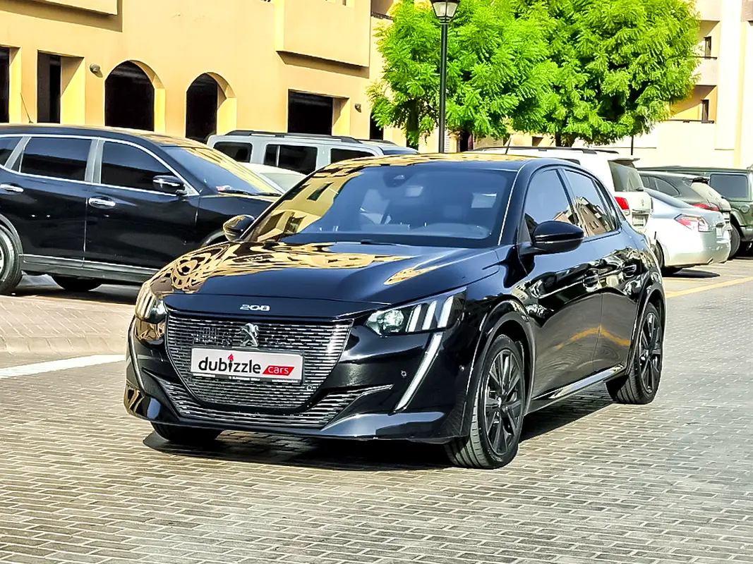 Peugeot 208, 2023 — фото 3 из 10