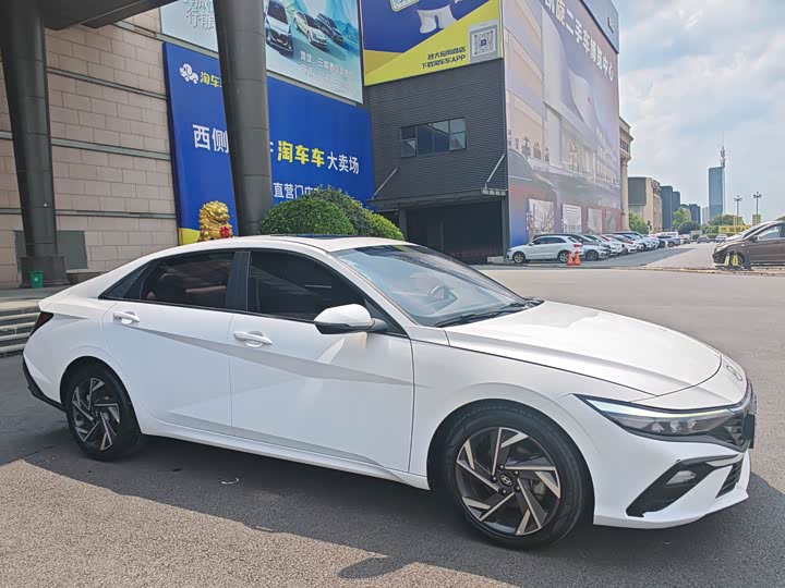 Hyundai Elantra N line, 2023 — фото 3 из 9
