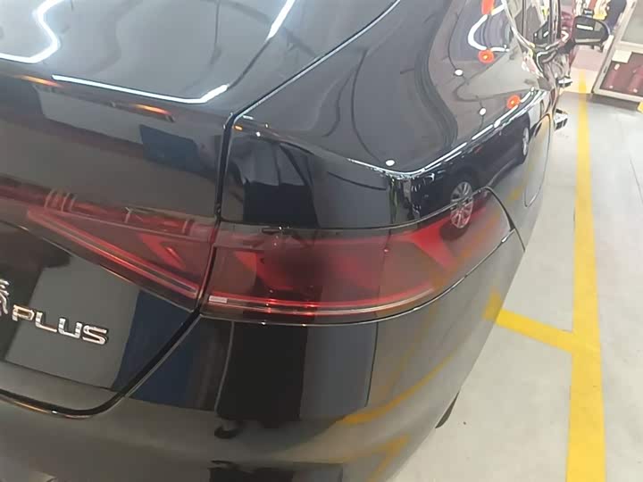 BYD Qin Plus, 2022 — фото 7 из 9