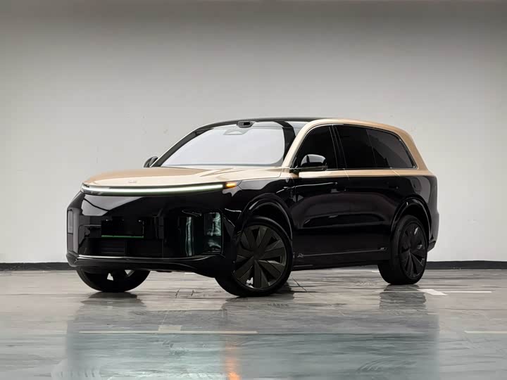 LiXiang L9, 2026 — купить в Саратове под ключ