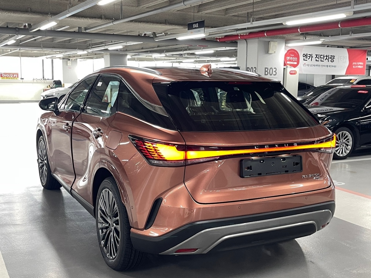 Lexus RX, 2026 — фото 5 из 12