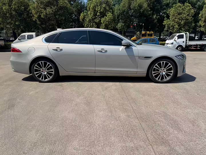 Jaguar XF L, 2023 — фото 3 из 7