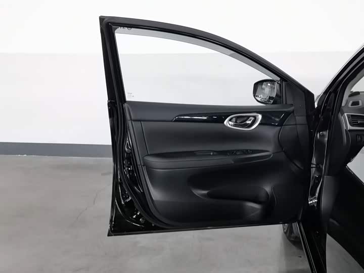 Nissan Sylphy, 2025 — фото 8 из 9