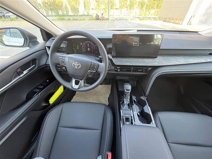 Toyota Camry, 2026 — фото 9 из 9