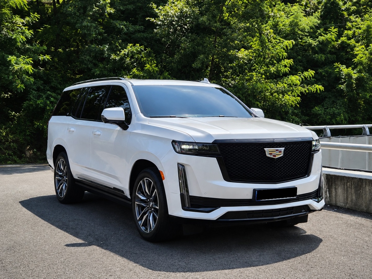 Cadillac Escalade, 2023 — купить в Белгороде под ключ