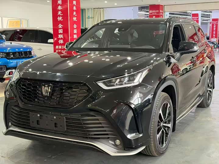 Toyota Crown Kluger, 2024 — купить в Чебоксарах под ключ
