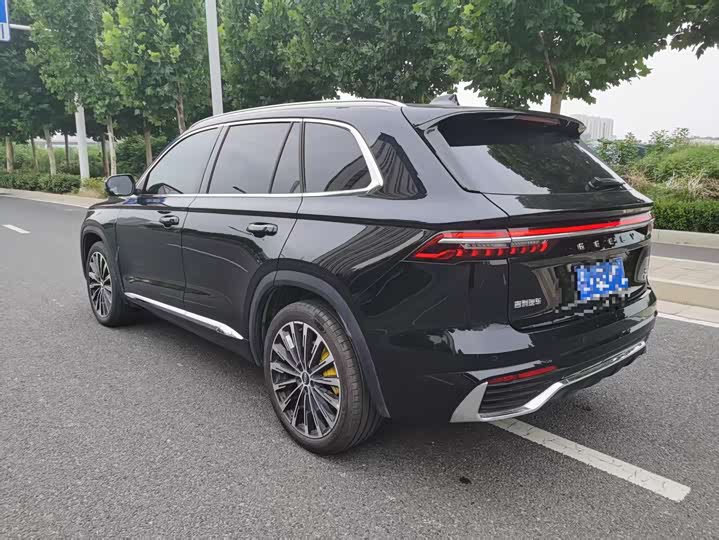 Geely Monjaro, 2025 — фото 7 из 9