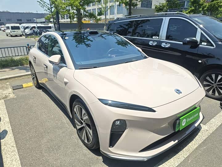 Nio ET5, 2024 — фото 4 из 9