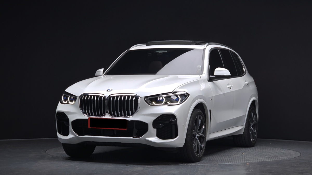 BMW X5, 2022 — купить в Курске под ключ