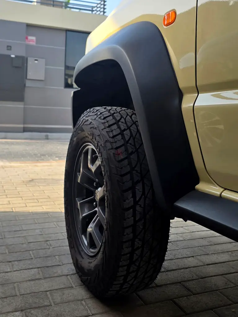 Suzuki Jimny, 2022 — фото 4 из 10