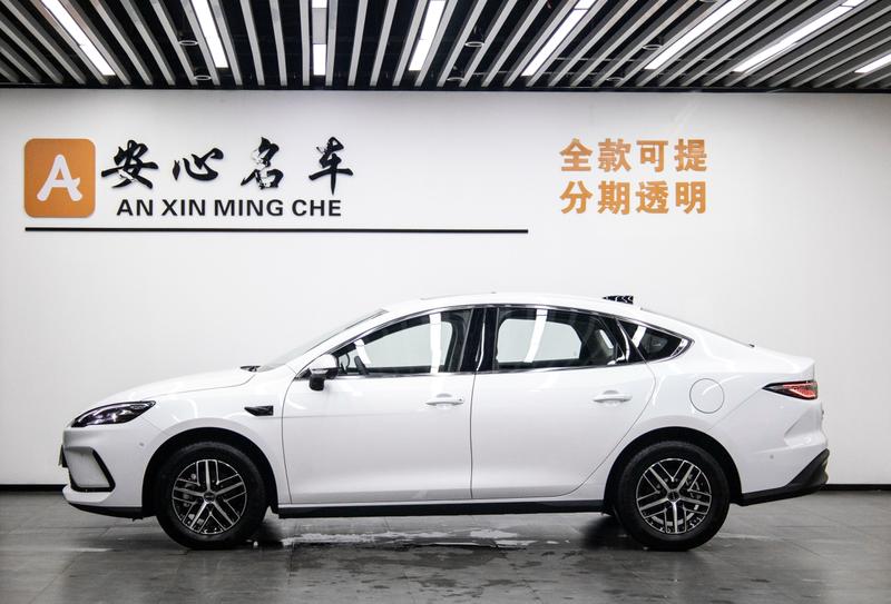 BYD Seal 05 DM-i Hybrid, 2024 — фото 3 из 12