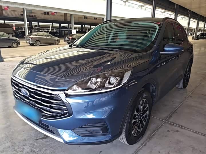 Ford Escape, 2022 — фото 2 из 9