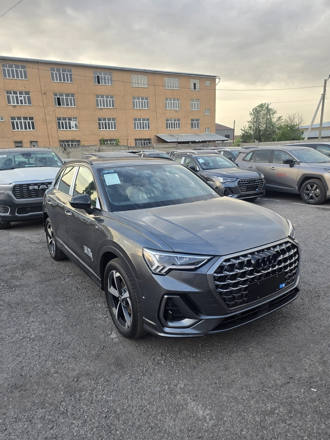 Audi Q3, 2026