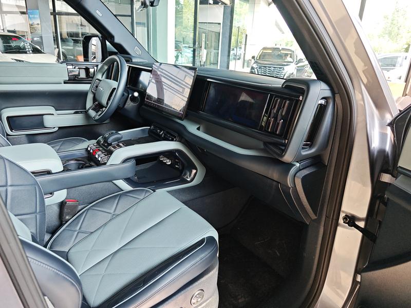BYD FangChengBao Leopard 5, 2023 — фото 7 из 12