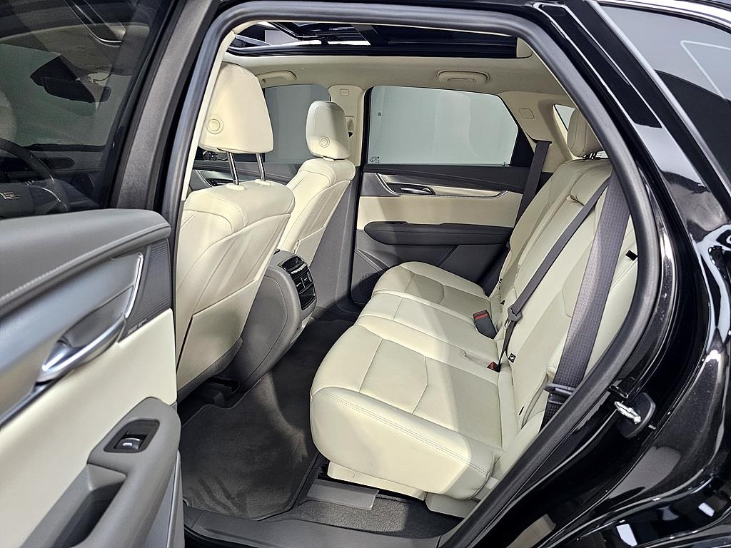 Cadillac XT5, 2023 — фото 9 из 12