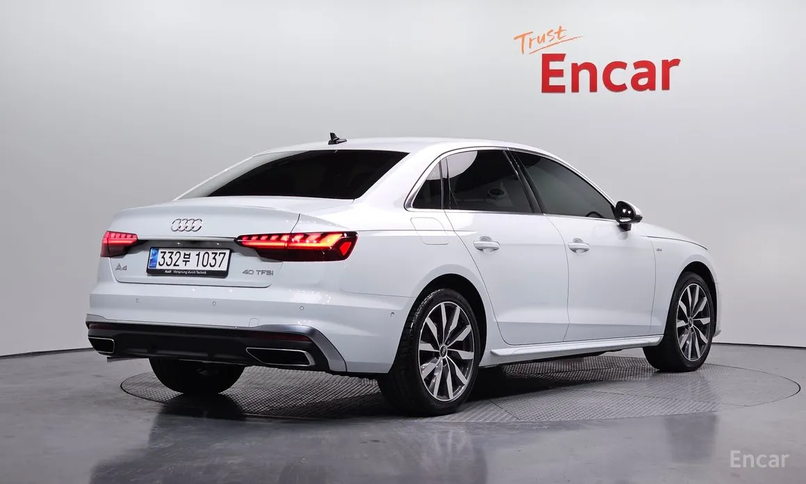 Audi A4, 2023 — фото 2 из 12