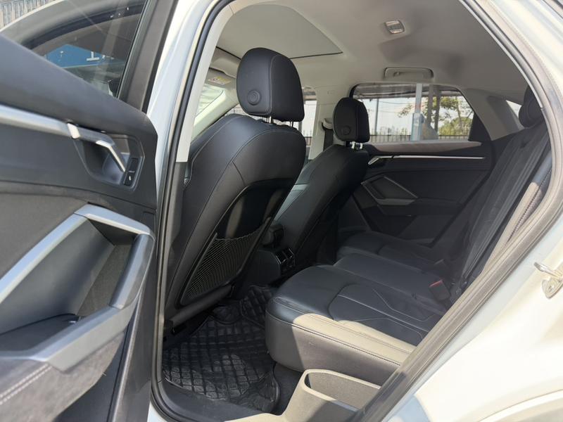 Audi Q3 Sportback, 2023 — фото 9 из 10