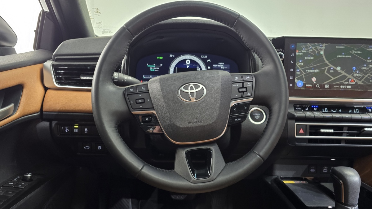 Toyota Camry, 2024 — фото 12 из 12