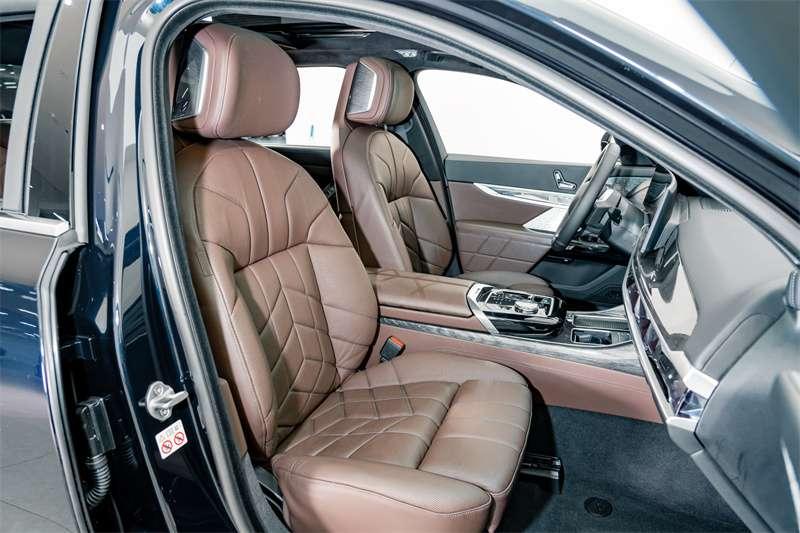 BMW i7, 2024 — фото 11 из 12