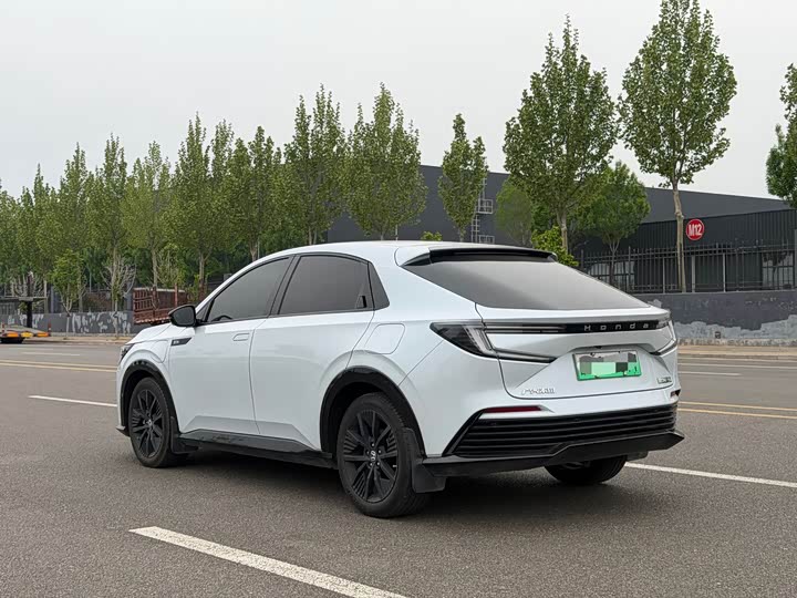 Honda e:NP2, 2025 — фото 5 из 9