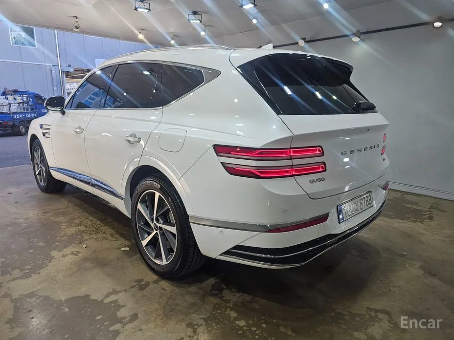Genesis GV80, 2023 — фото 6 из 12