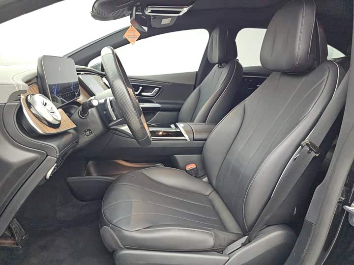 Mercedes-Benz EQE, 2022 — фото 8 из 9