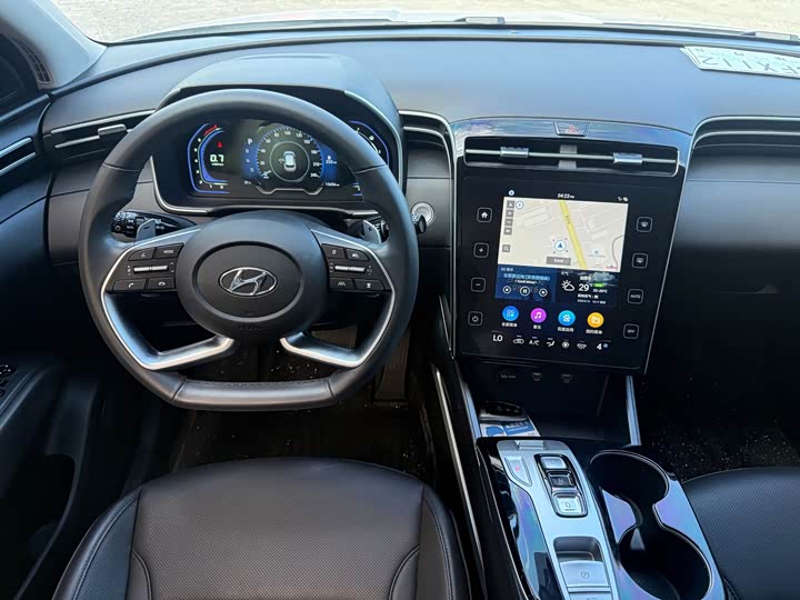 Hyundai Tucson L, 2024 — фото 7 из 9