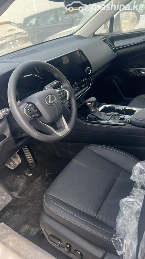 Lexus NX, 2025 — фото 3 из 3