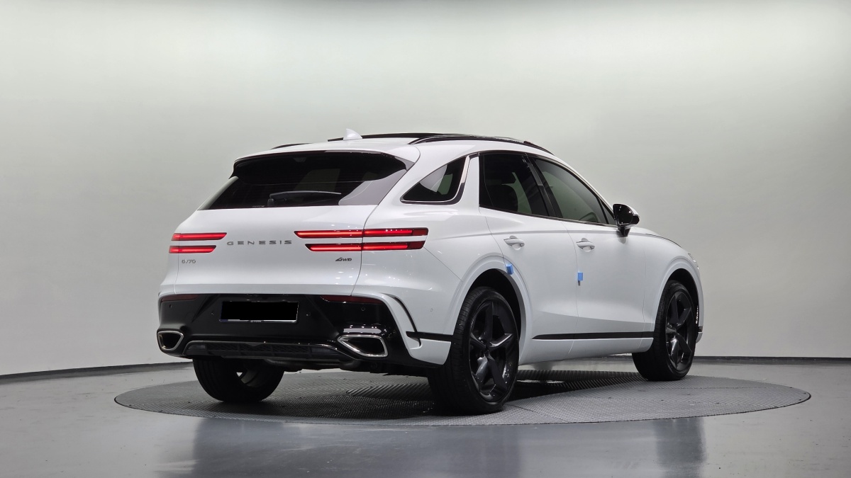 Genesis GV70, 2024 — фото 2 из 12