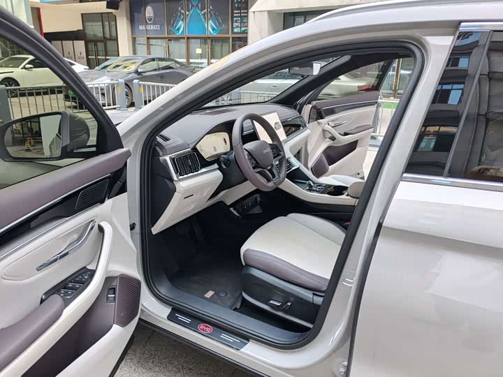 BYD Song Plus Hybrid/EV, 2024 — фото 9 из 9