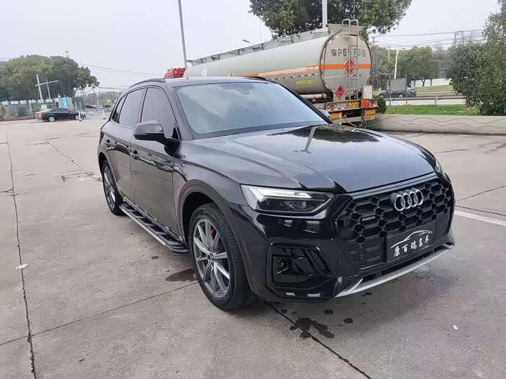 Audi Q5L, 2022 — фото 3 из 9