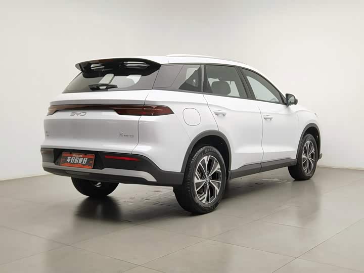 BYD Song Pro Hybrid, 2025 — фото 2 из 9