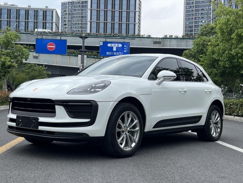 Porsche Macan, 2022 — купить в Брянске под ключ