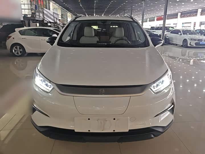 BYD Yuan Pro, 2023 — фото 3 из 9