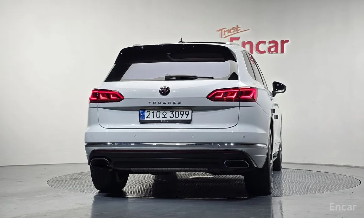 Volkswagen Touareg, 2023 — фото 4 из 12