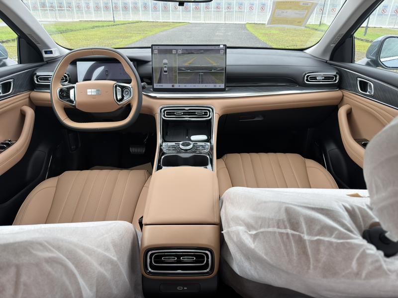 Geely Galaxy Starshine 6, 2026 — фото 11 из 12
