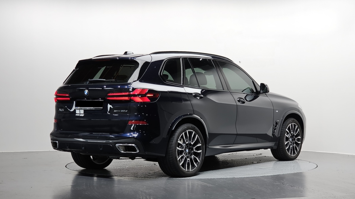 BMW X5, 2025 — фото 2 из 12