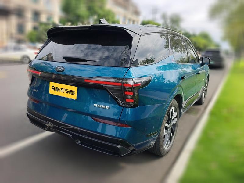 Ford Edge, 2023 — фото 2 из 12