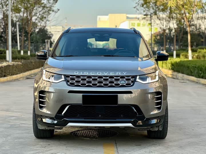 Land Rover Discovery Sport Hybrid, 2024 — фото 2 из 12