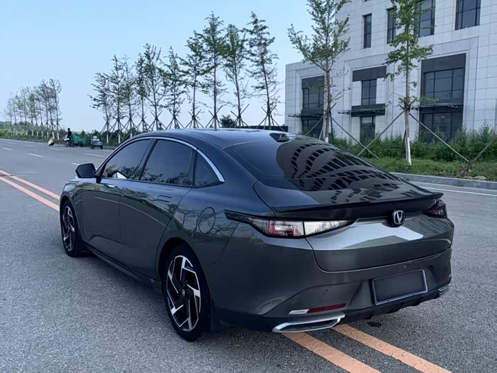Changan Yida, 2023 — фото 8 из 9