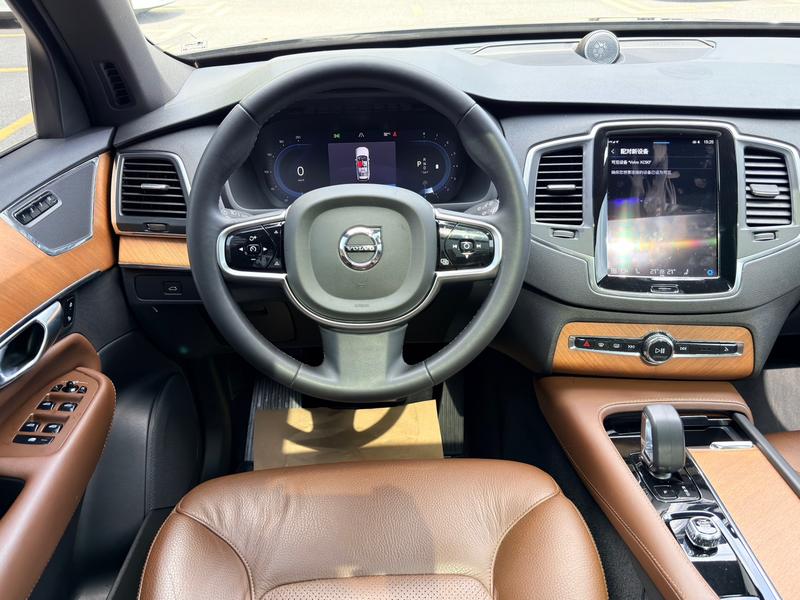 Volvo XC90, 2022 — фото 9 из 12