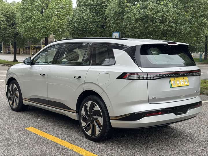 Dongfeng Yipai eπ 008, 2025 — фото 4 из 9