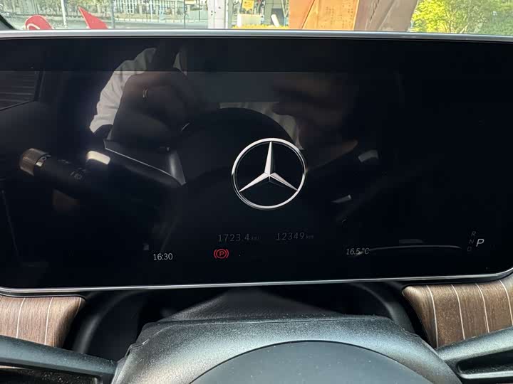 Mercedes-Benz EQE SUV, 2023 — фото 9 из 9