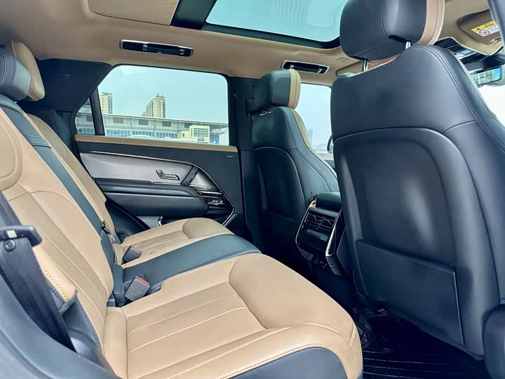 Land Rover Range Rover Sport, 2023 — фото 9 из 9
