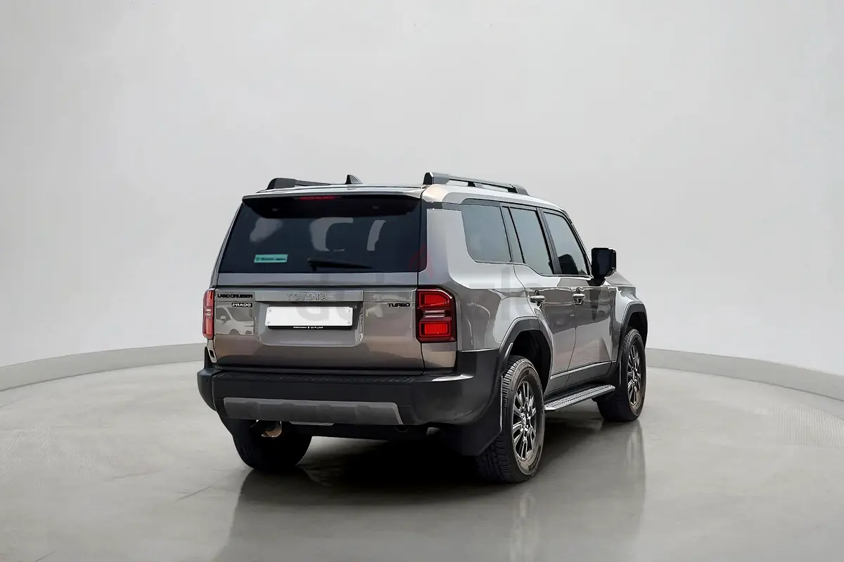 Toyota Prado, 2025 — фото 6 из 10