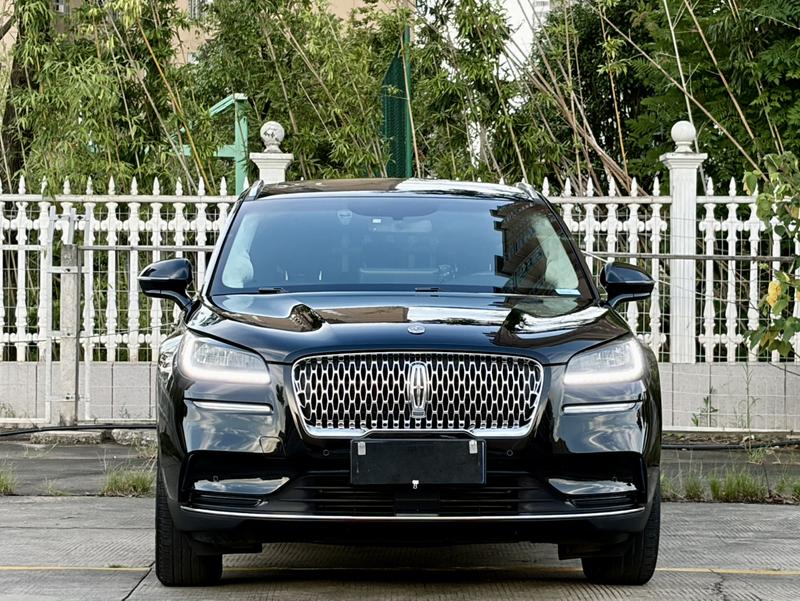 Lincoln Corsair, 2021 — фото 2 из 9