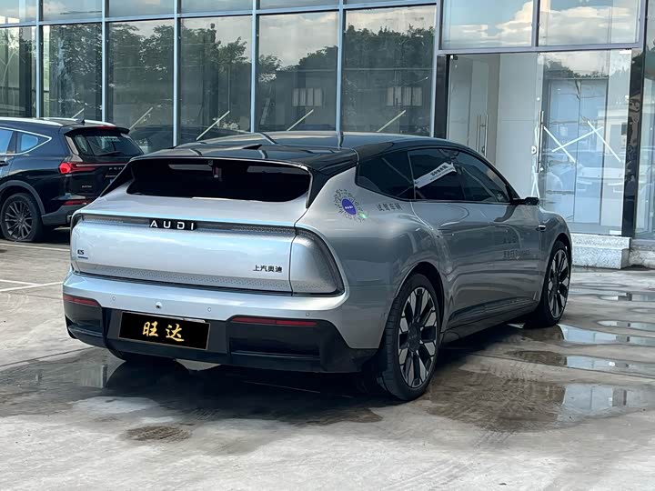 Audi × SAIC E5 Sportback, 2025 — фото 7 из 9