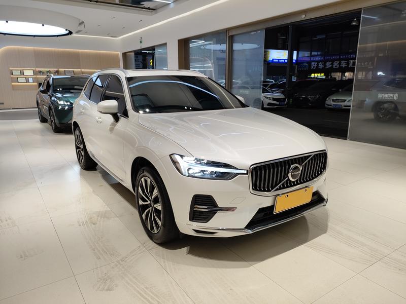 Volvo XC60, 2022 — фото 3 из 12